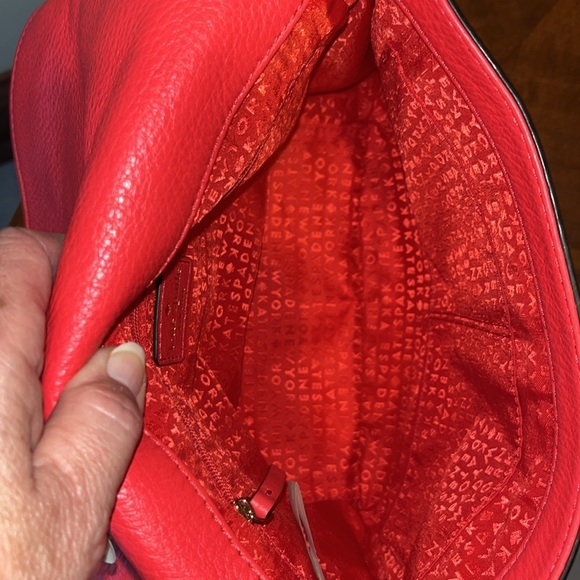Kate Spade Like new Satchel Crossbody bag Pebbled leather Red flap long pocket - Picture 3 of 13